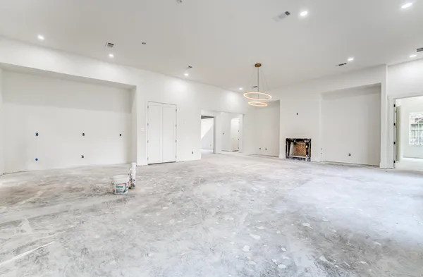 $1,499,900 | 535 St Nick Drive, Memphis, TN 38117