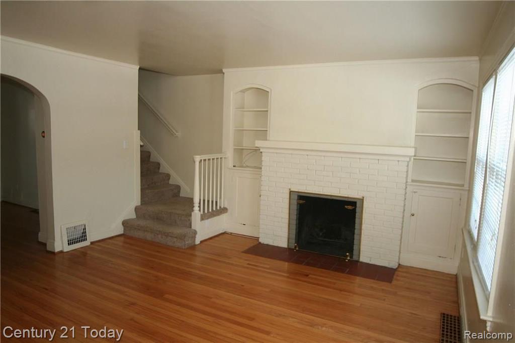 408 Baldwin Road Birmingham, MI 48009 - Photo 8 of 23