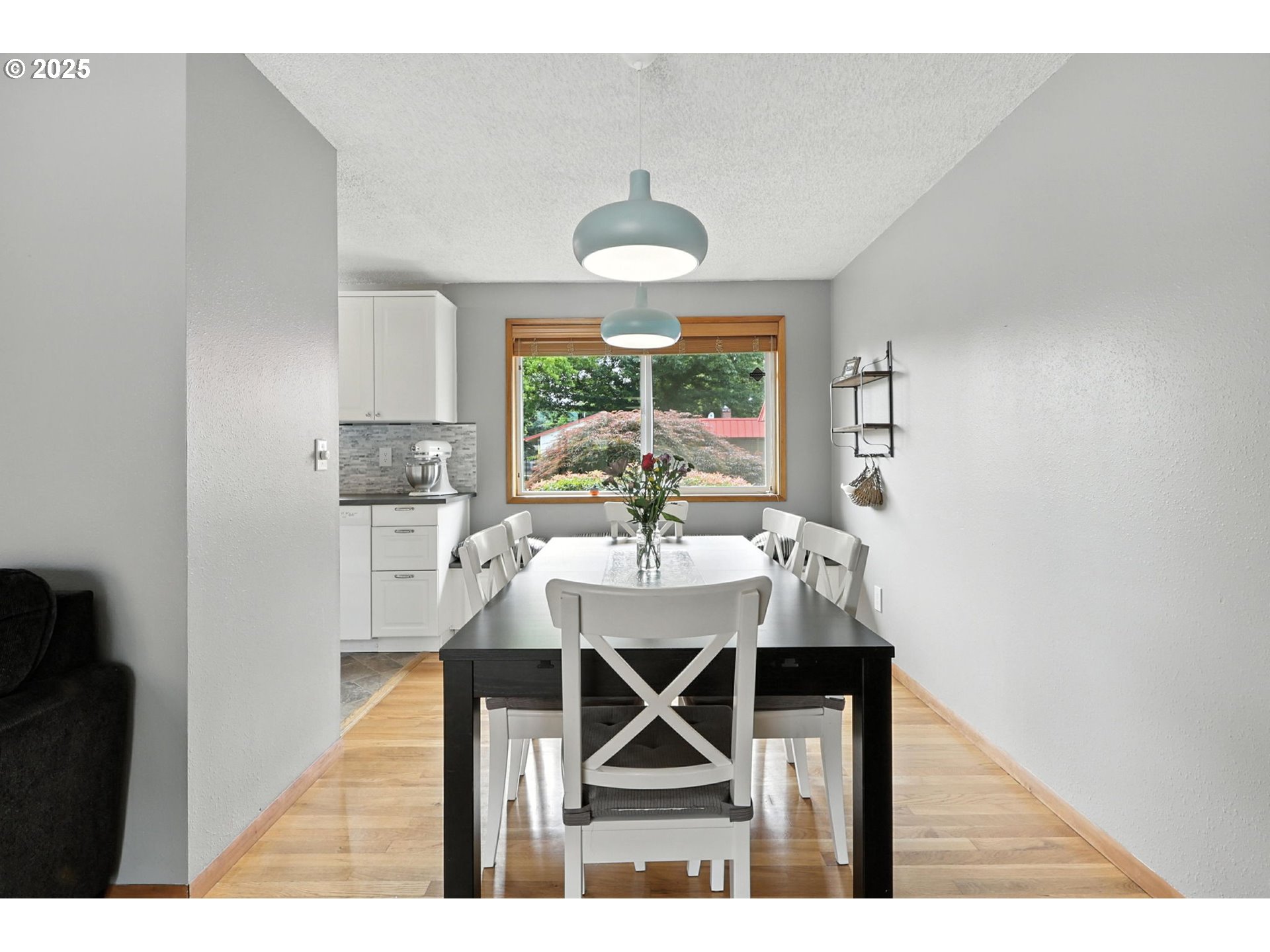 2112 Southeast 148th Place Portland, OR 97233 - Photo 9 of 33 Gallery Image 9