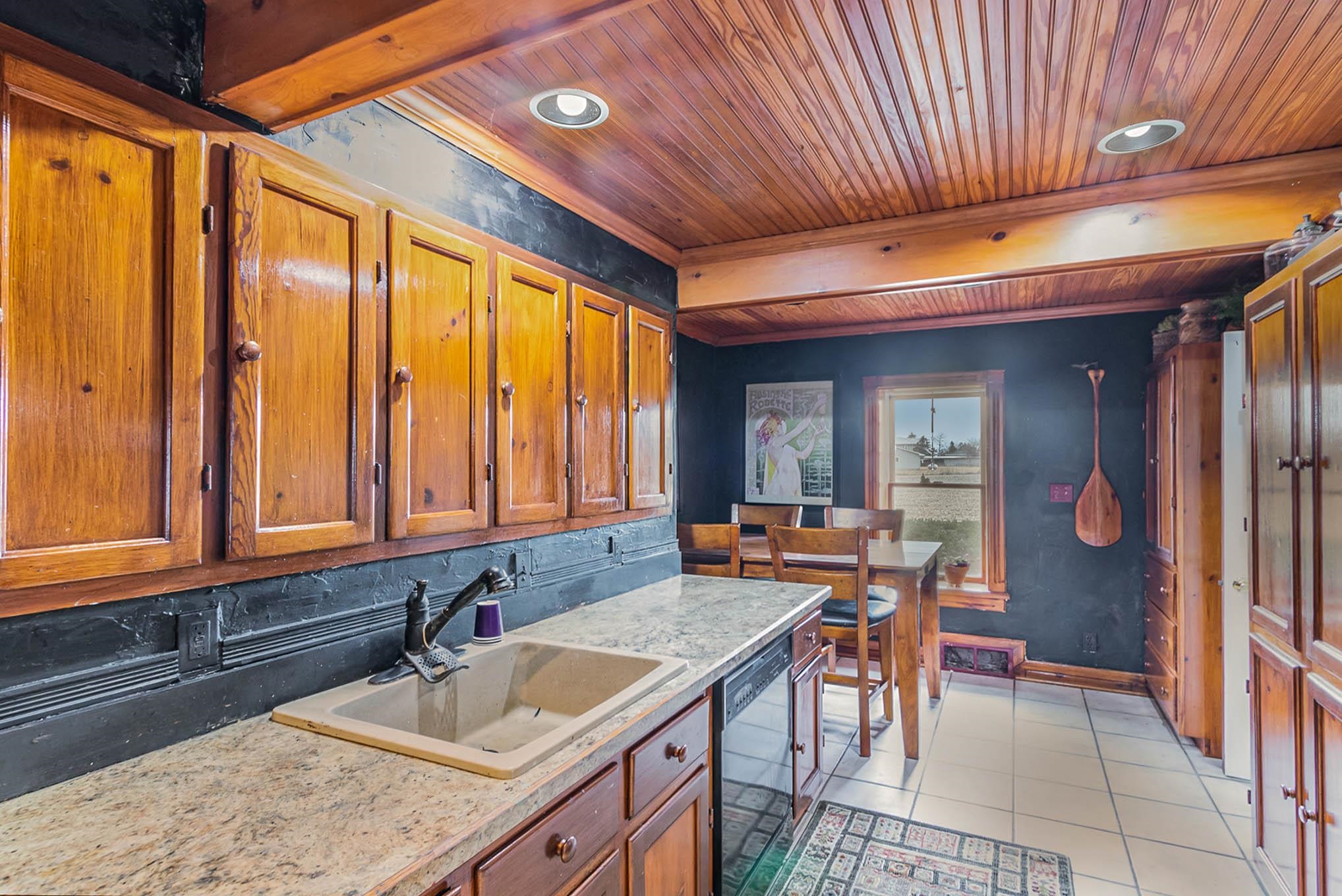 496 North Meridian Road Mount Pleasant, MI 48858 - Photo 15 of 41 1897824-14.JPG