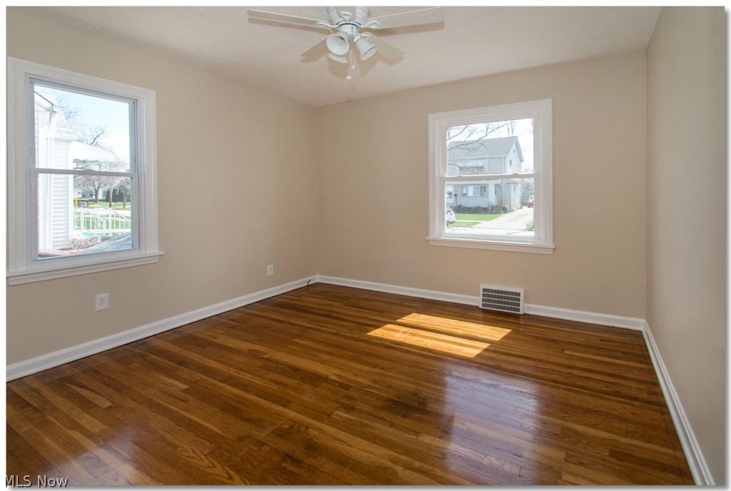 12801 Havana Road Cleveland, OH 44125 - Photo 8 of 21