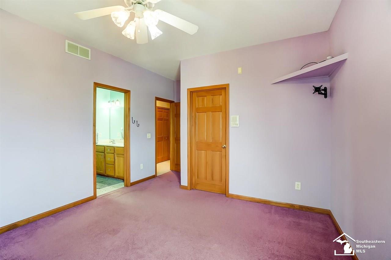 1228 Hubbard Road Monroe, MI 48161 - Photo 43 of 70