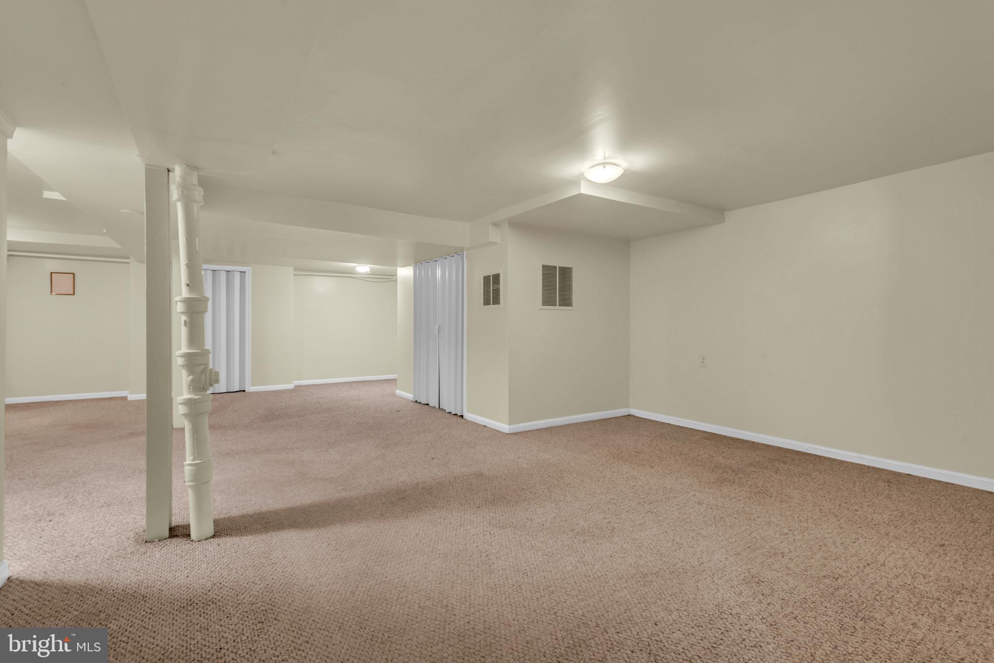 1530 Spring Place Northwest Washington, DC 20010 - Photo 33 of 45