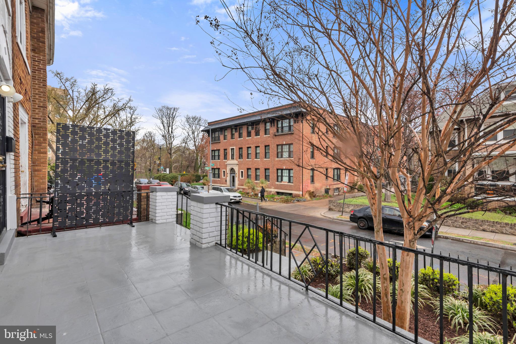 1530 Spring Place Northwest Washington, DC 20010 - Photo 37 of 45