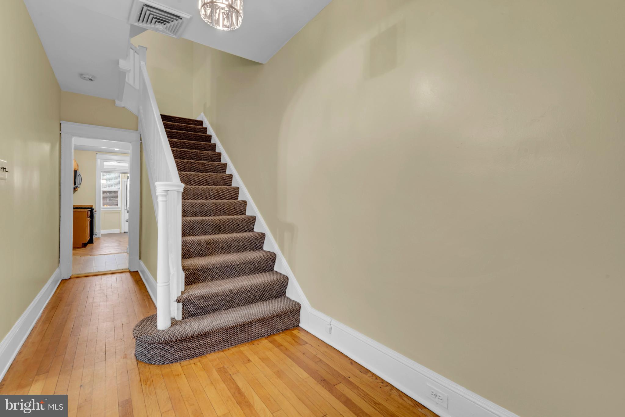 1530 Spring Place Northwest Washington, DC 20010 - Photo 10 of 45