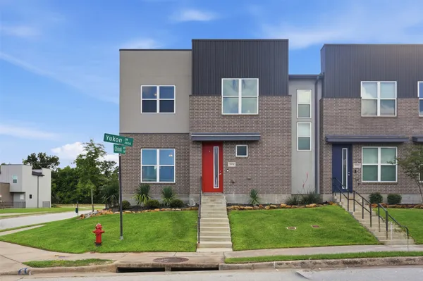 $2,500 | 3934 Yukon Lane, College Station, TX 77845