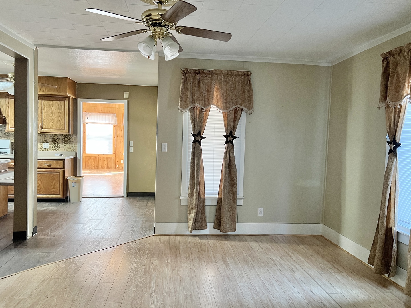113 Wilson Avenue Chadwick, IL 61014 - Photo 6 of 19 wooden floor in an empty room with a window
