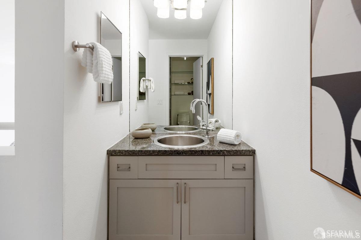 15 Lucerne Street, Unit B San Francisco, CA 94103 - Photo 14 of 31