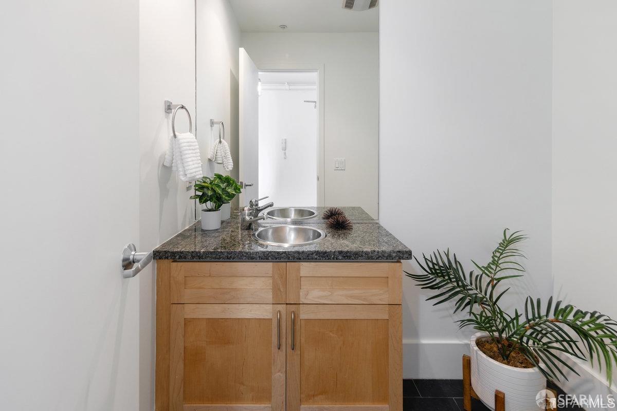 15 Lucerne Street, Unit B San Francisco, CA 94103 - Photo 15 of 31