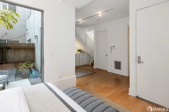 $1,149,000 | 15 Lucerne Street, Unit B, San Francisco, CA 94103