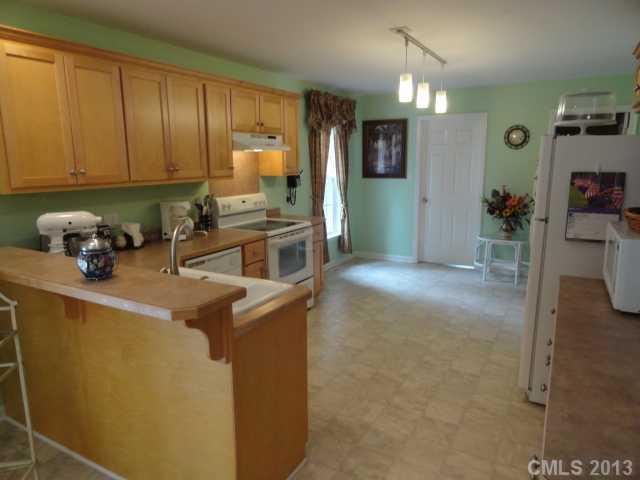 1329 Beamguard Road Clover, SC 29710 - Photo 14 of 16