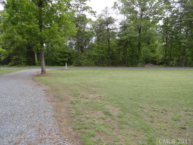 1329 Beamguard Road Clover, SC 29710 - Photo 3 of 16