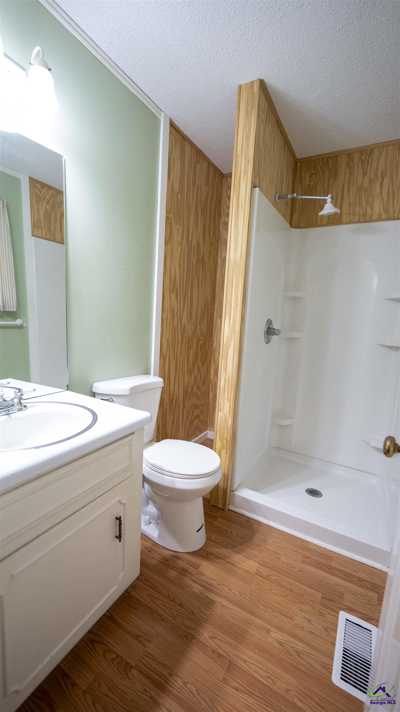 121 Robert Drive Cochran, GA 31014 - Photo 18 of 34