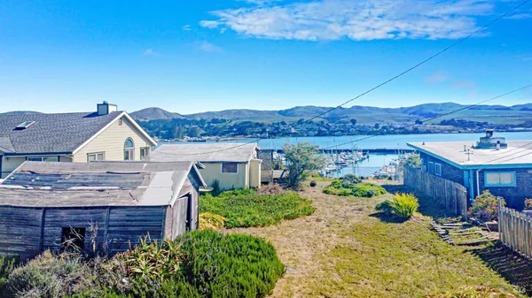 $750,000 | 1924 Bay Flat Road, Bodega Bay, CA 94923