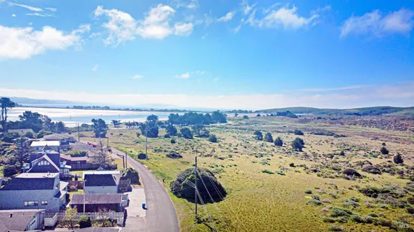 $750,000 | 1924 Bay Flat Road, Bodega Bay, CA 94923