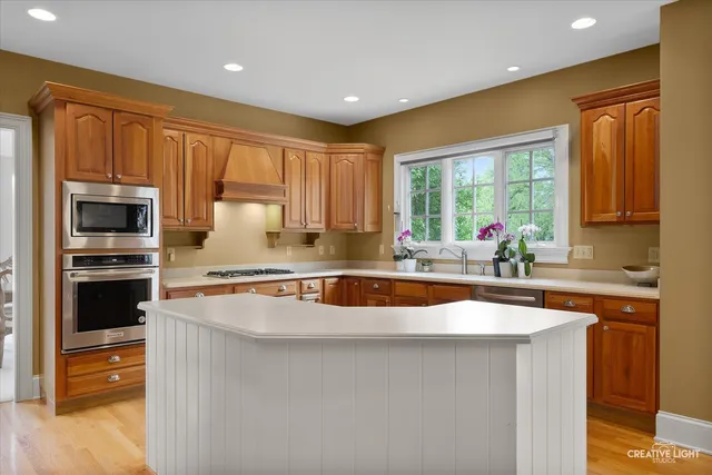 $669,000 | 40-w065 Fox Mill Boulevard, St. Charles, IL 60175