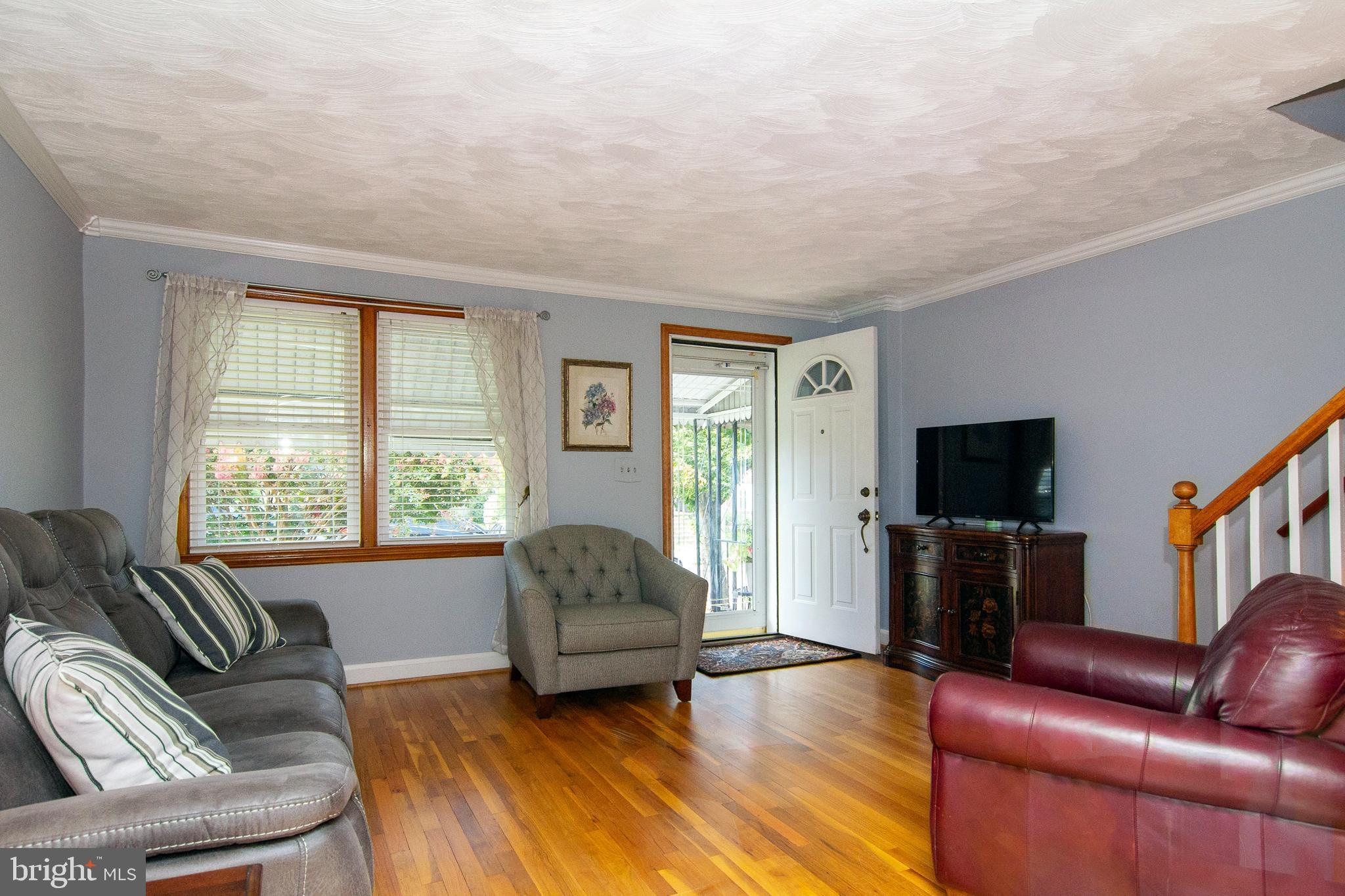 318 West Riverview Road Brooklyn, MD 21225 - Photo 5 of 34