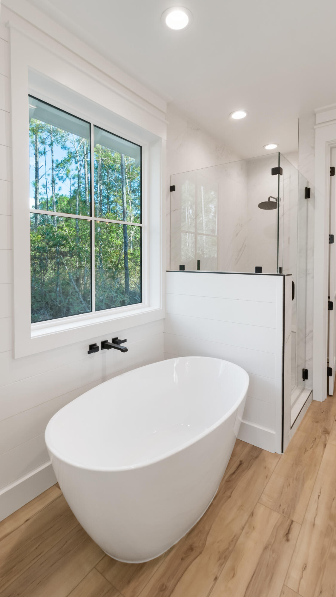 80 Muzzle Street Freeport, FL 32439 - Photo 9 of 71 Primary Bathroom