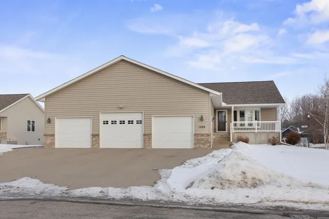 $415,000 | 1289 Sunburst Way Southeast, Hutchinson, MN 55350