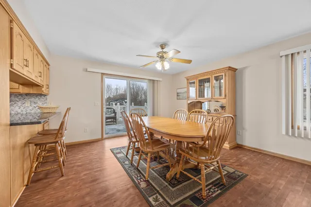 $415,000 | 1289 Sunburst Way Southeast, Hutchinson, MN 55350