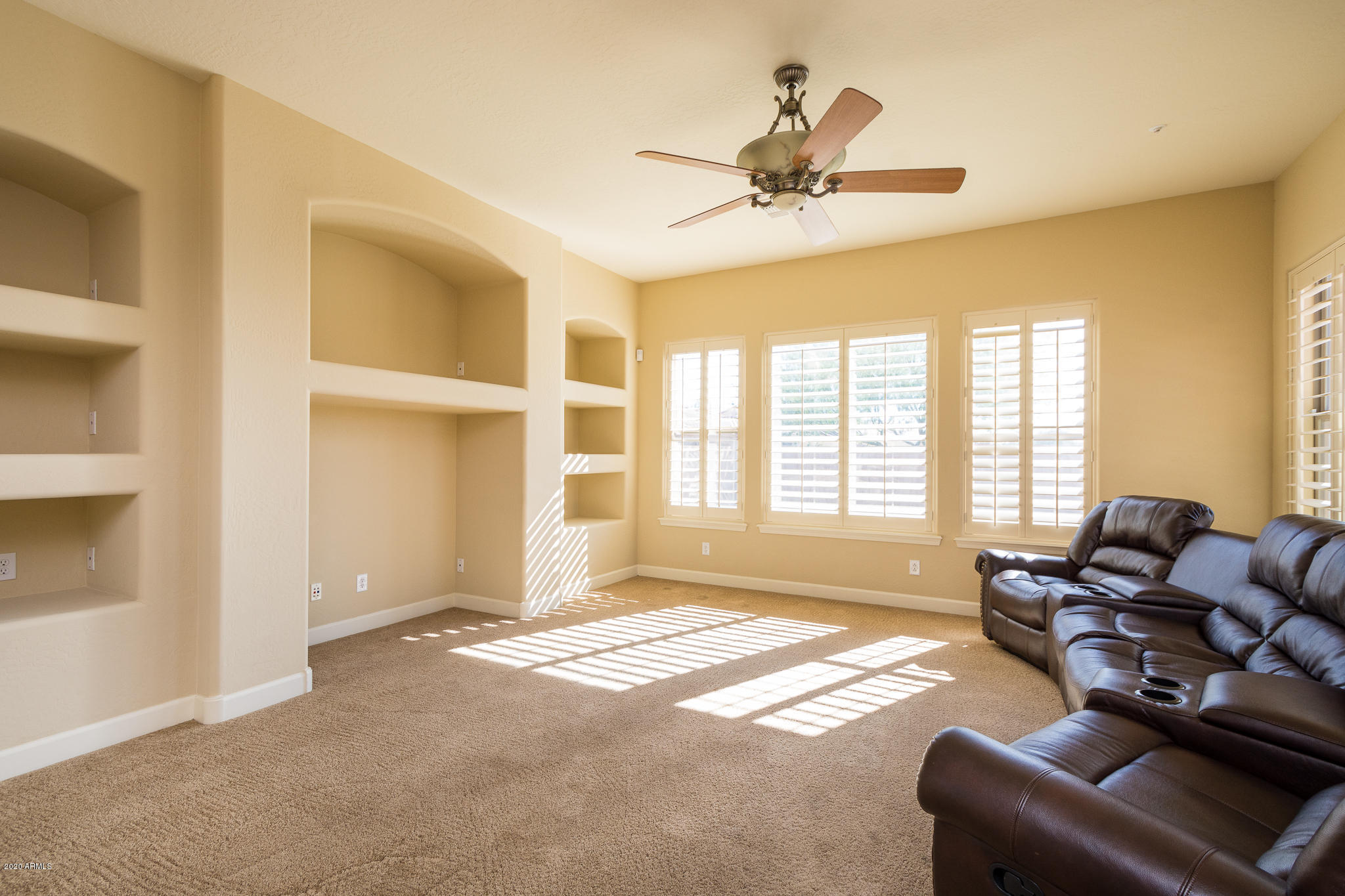 18169 West Narramore Road Goodyear, AZ 85338 - Photo 3 of 43 03- FAMILY ROOM