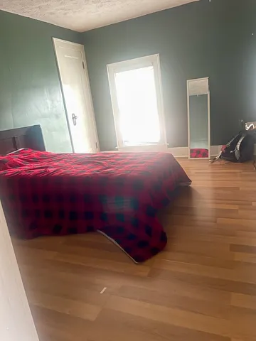 $267,900 | 222 Grand Avenue, Aurora, IL 60506