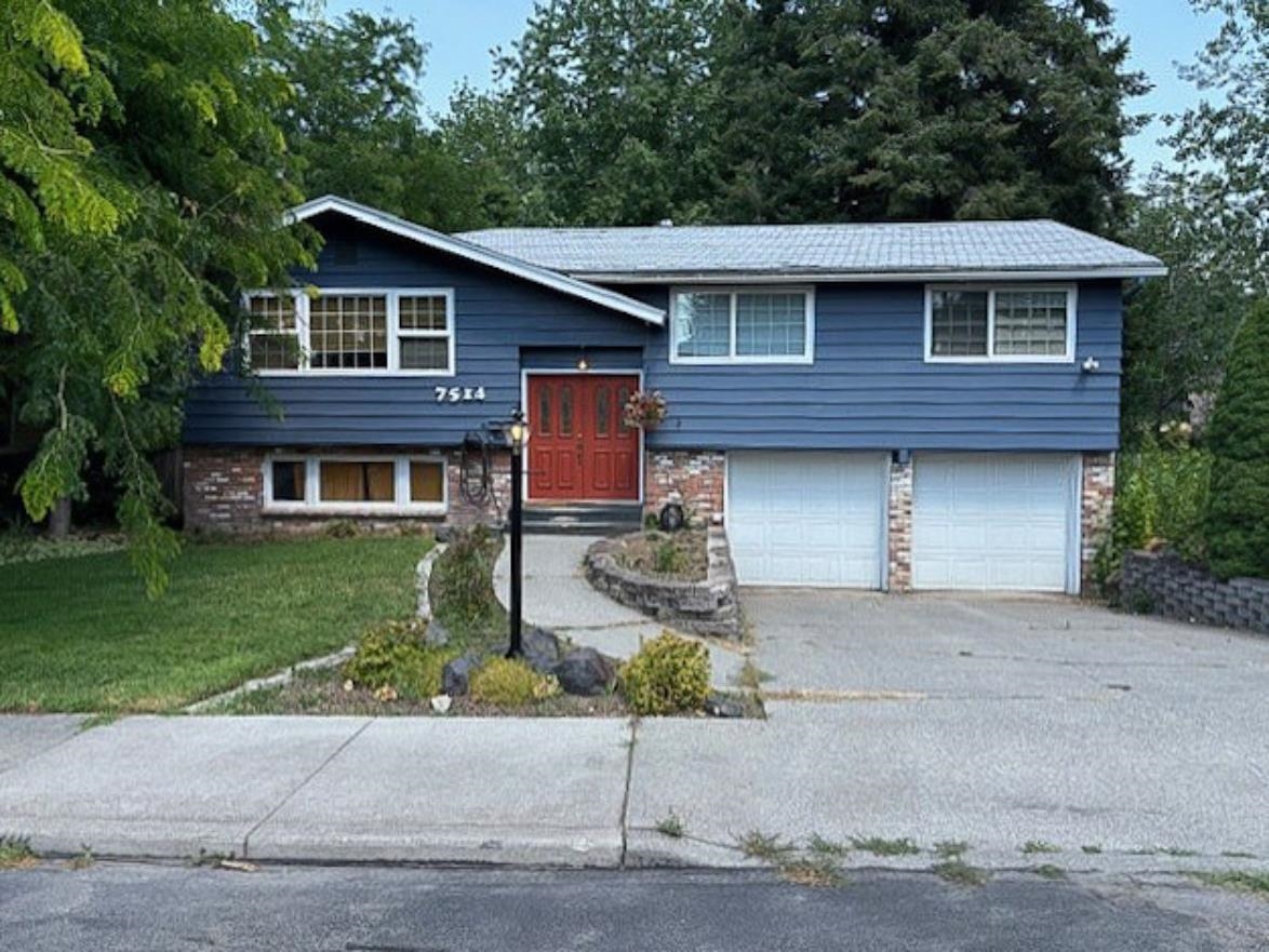 7514 North Drumheller St  