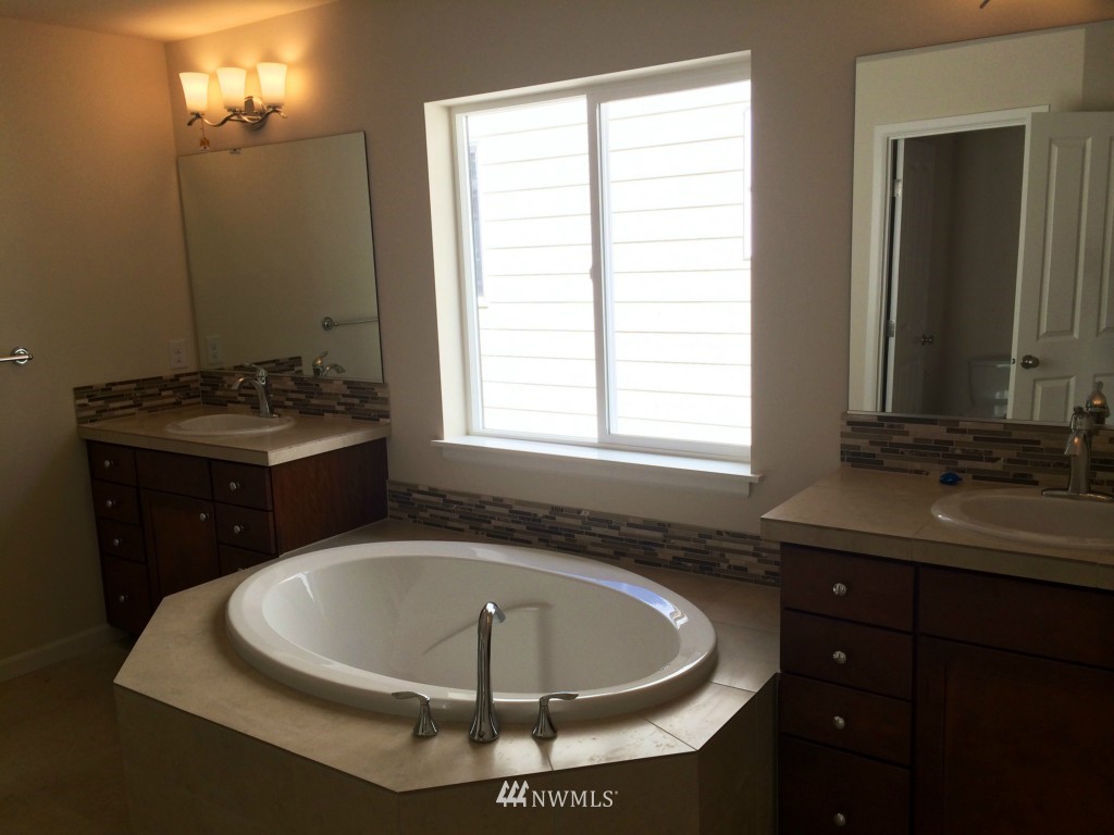 16214 Southeast 139th Court, Unit LOT33 Renton, WA 98059 - Photo 10 of 14 Gallery Image 10