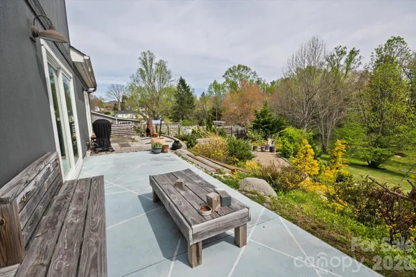 $550,000 | 239 Ashworth Avenue, Brevard, NC 28712