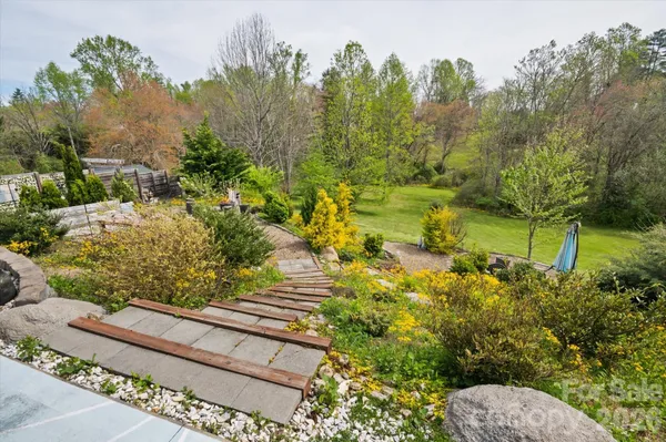 $550,000 | 239 Ashworth Avenue, Brevard, NC 28712