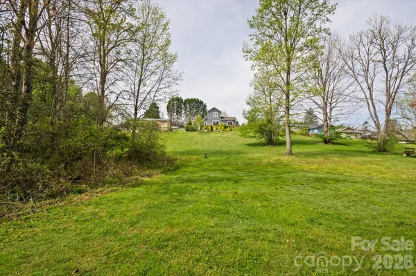 $550,000 | 239 Ashworth Avenue, Brevard, NC 28712