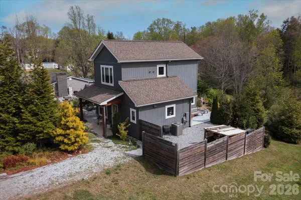 $550,000 | 239 Ashworth Avenue, Brevard, NC 28712