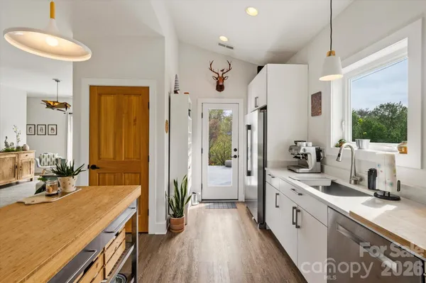 $550,000 | 239 Ashworth Avenue, Brevard, NC 28712