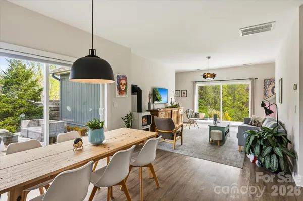 $550,000 | 239 Ashworth Avenue, Brevard, NC 28712