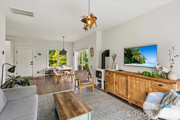 $550,000 | 239 Ashworth Avenue, Brevard, NC 28712