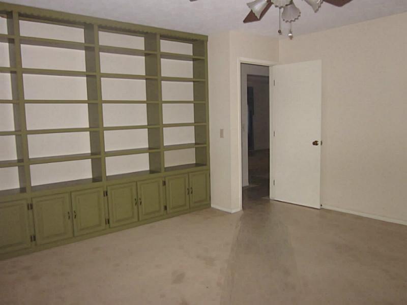 1041 Armsgate Road Springfield, OH 45503 - Photo 13 of 20