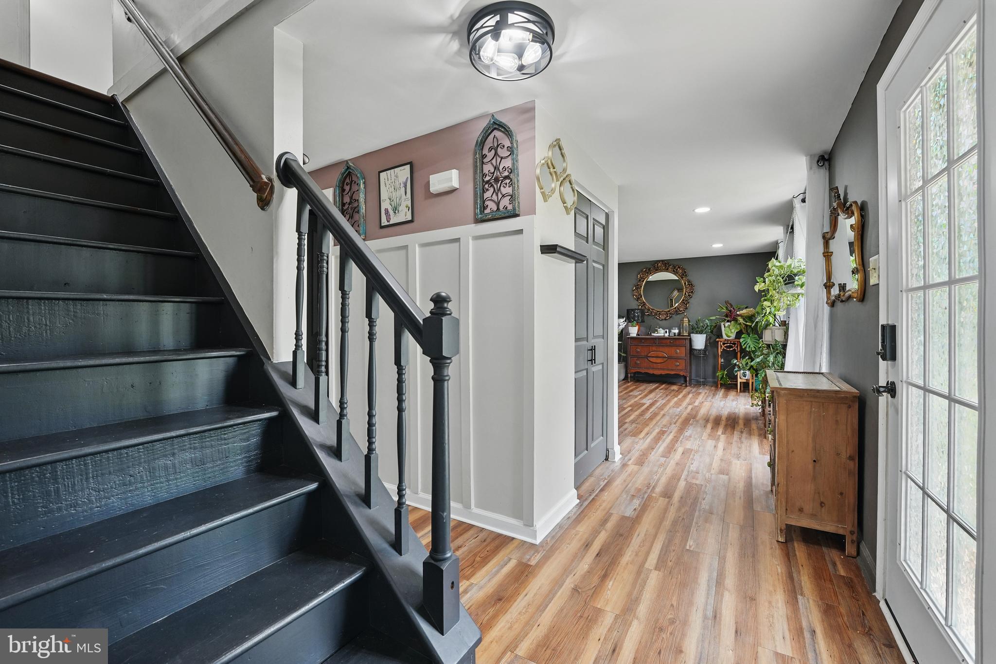 63 Buck Road Stafford, VA 22556 - Photo 2 of 44 welcoming entryway