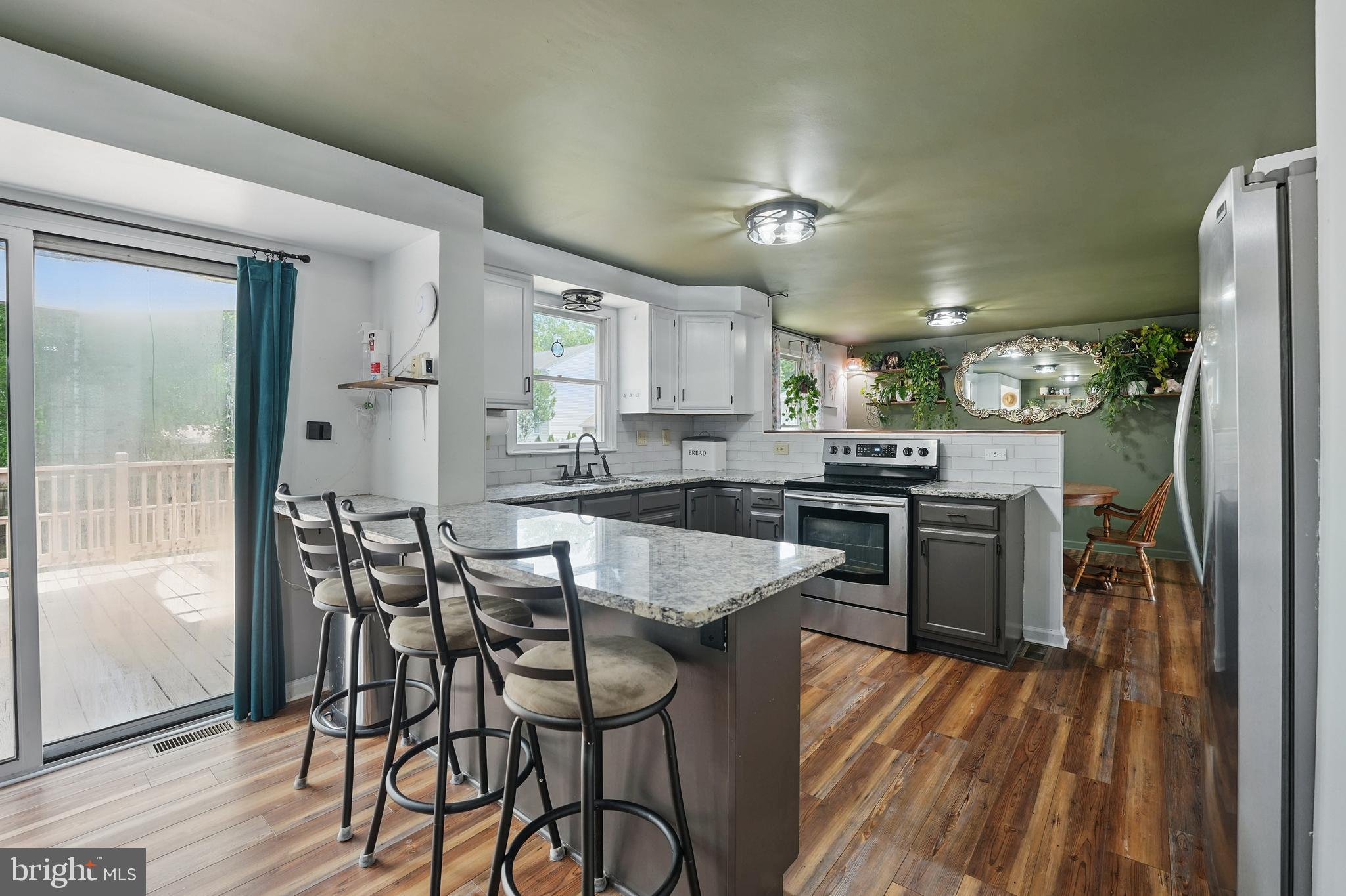 63 Buck Road Stafford, VA 22556 - Photo 9 of 44 moody and inviting kitchen