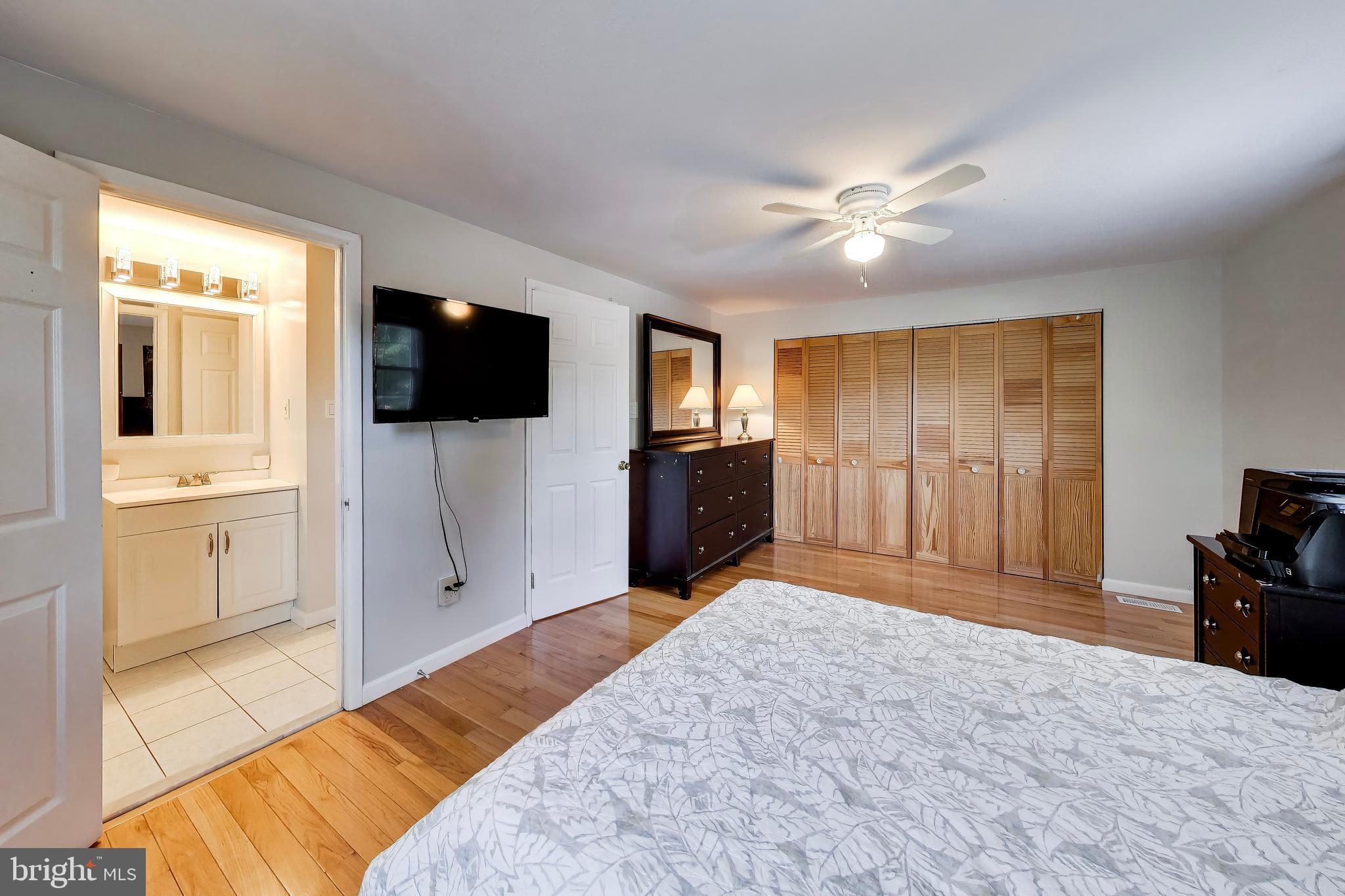 9152 Burke Road Burke, VA 22015 - Photo 19 of 35 Gallery Image 19