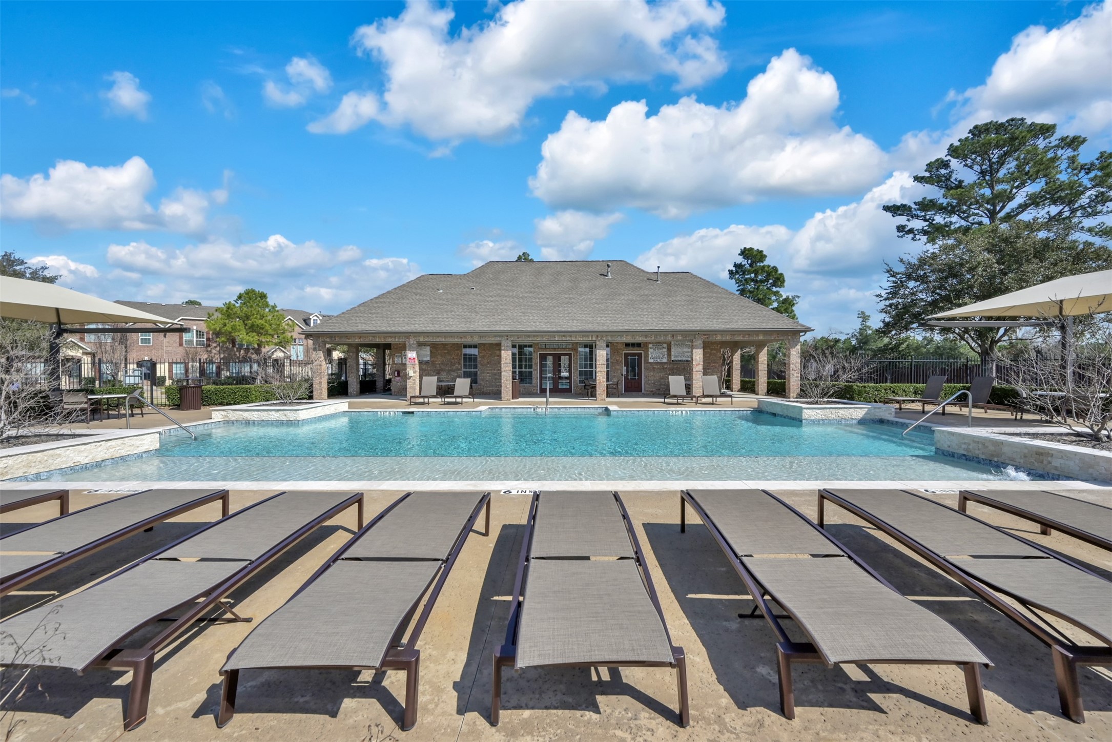 9222 Sunlight Oak Lane Houston, TX 77070 - Photo 29 of 29 a view of house with swimming pool