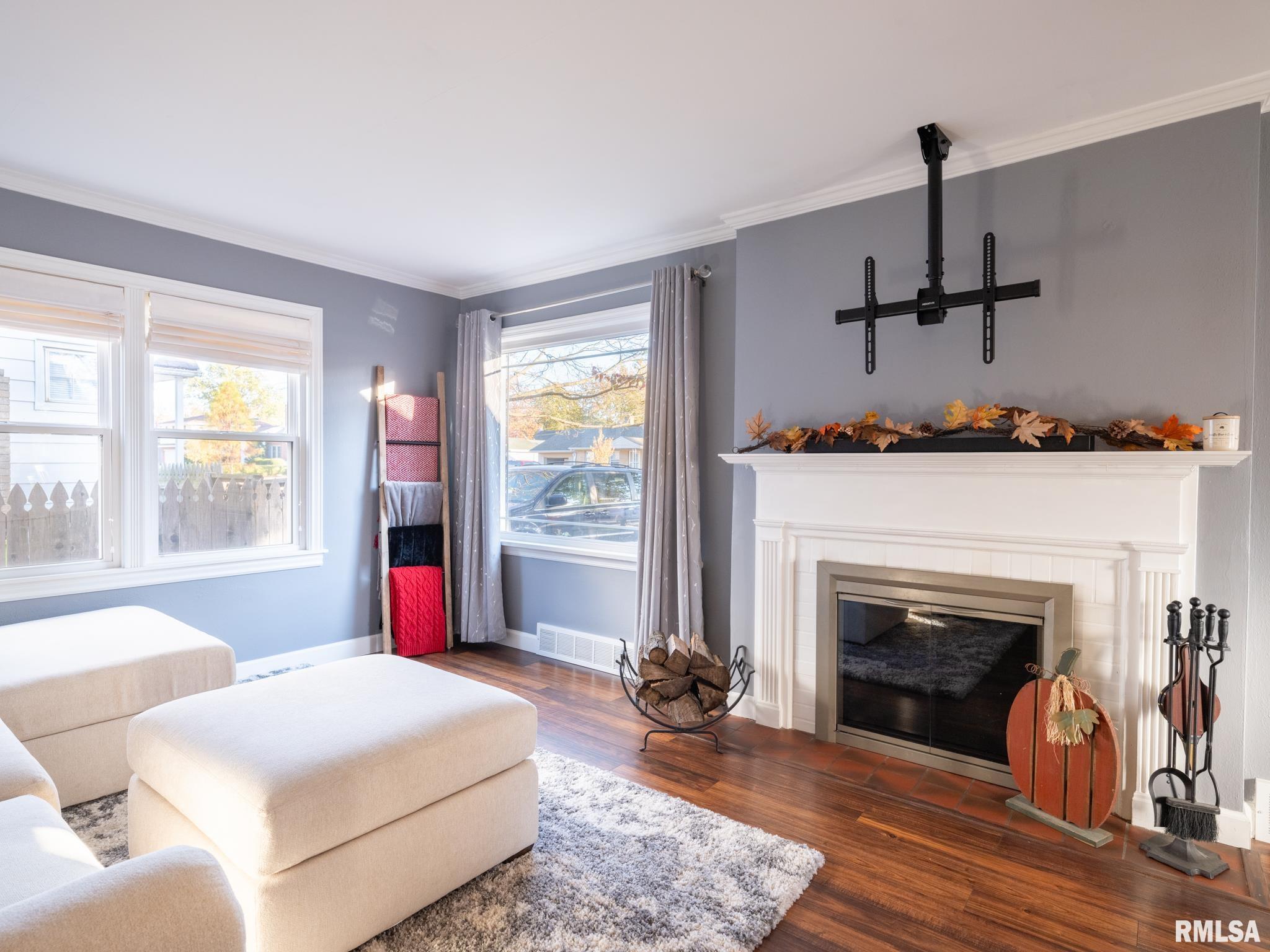 1103 West Ridge Road Peoria, IL 61614 - Photo 11 of 53 Gallery Image 11