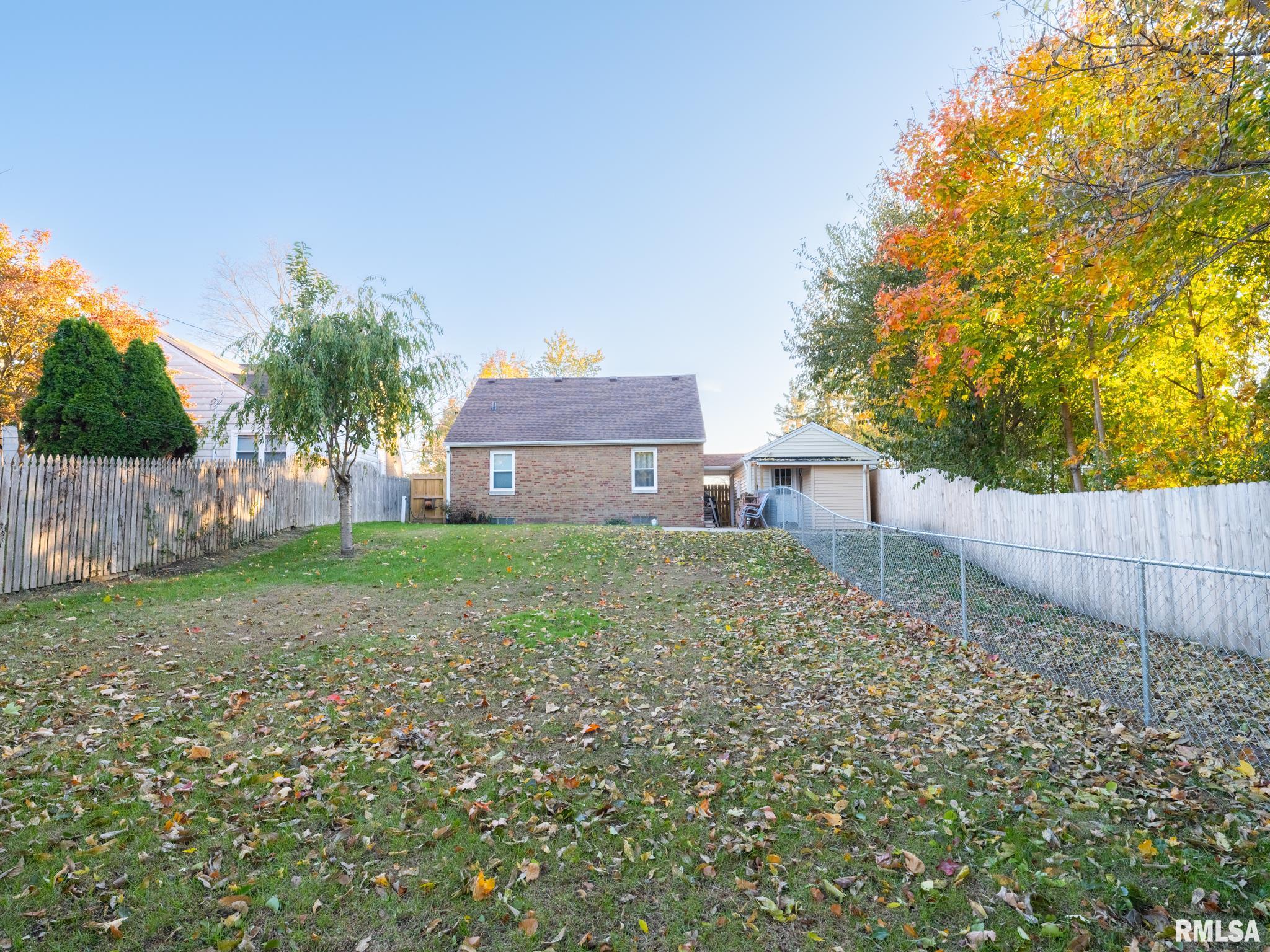 1103 West Ridge Road Peoria, IL 61614 - Photo 50 of 53 Gallery Image 50