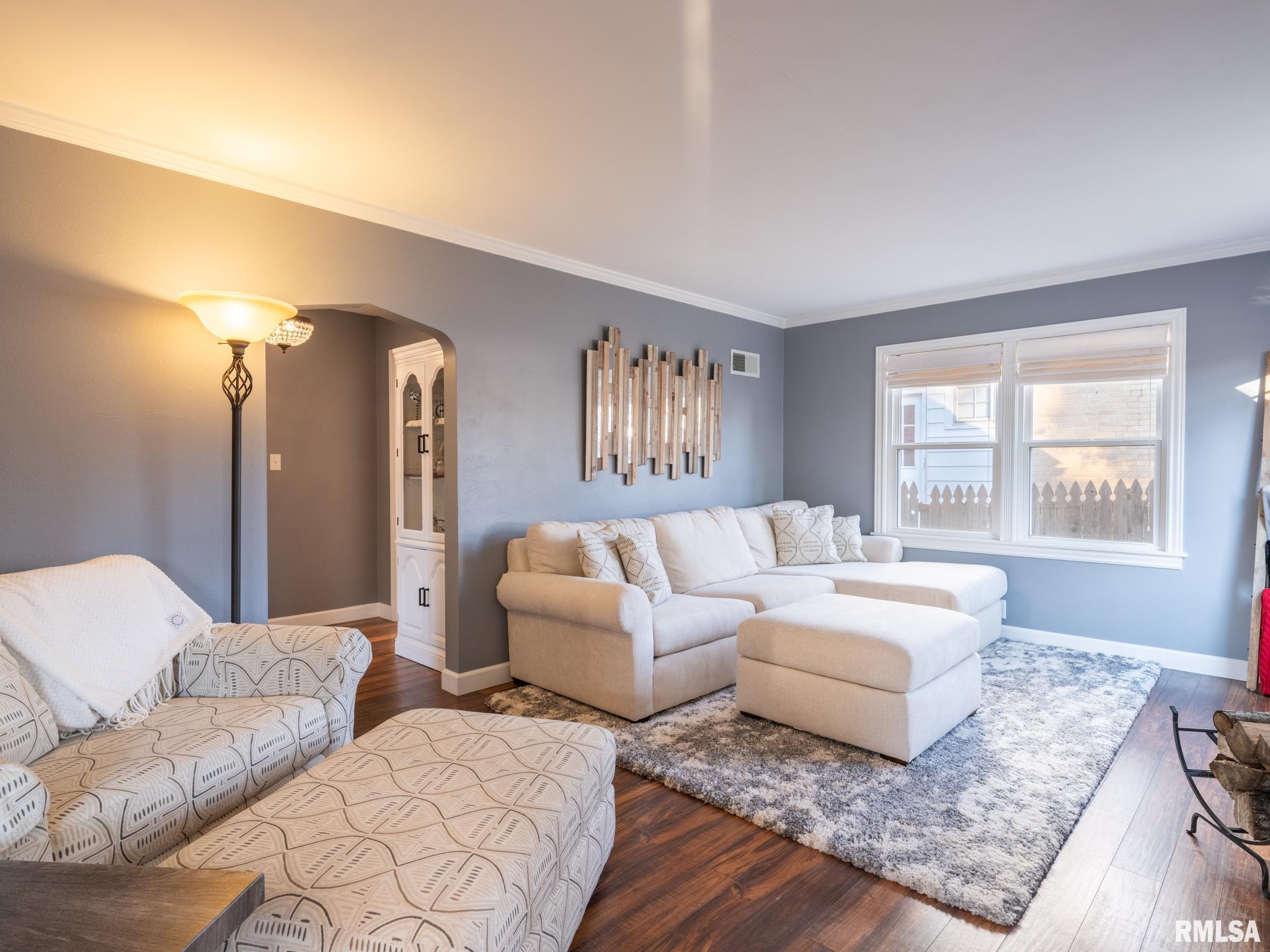 1103 West Ridge Road Peoria, IL 61614 - Photo 8 of 53 Gallery Image 8