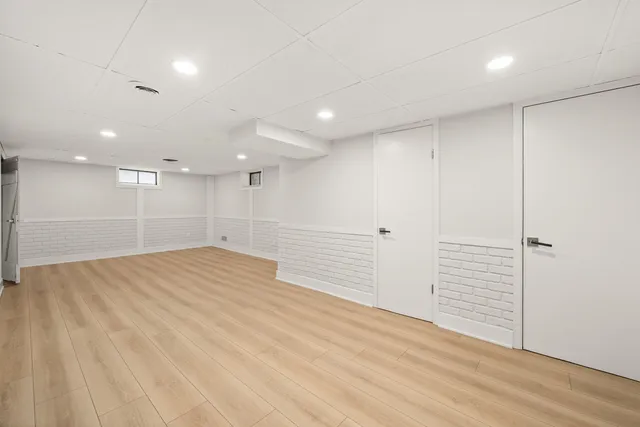 $299,000 | 400 Kishwaukee Drive, Sycamore, IL 60178