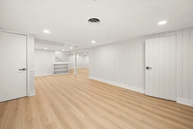 $299,000 | 400 Kishwaukee Drive, Sycamore, IL 60178