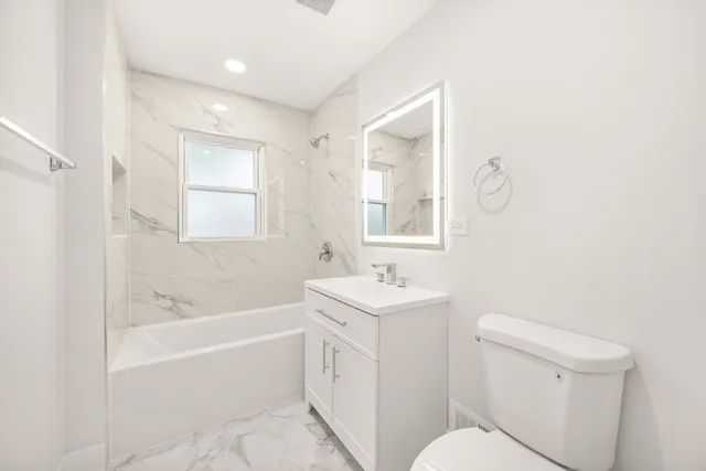 $299,000 | 400 Kishwaukee Drive, Sycamore, IL 60178