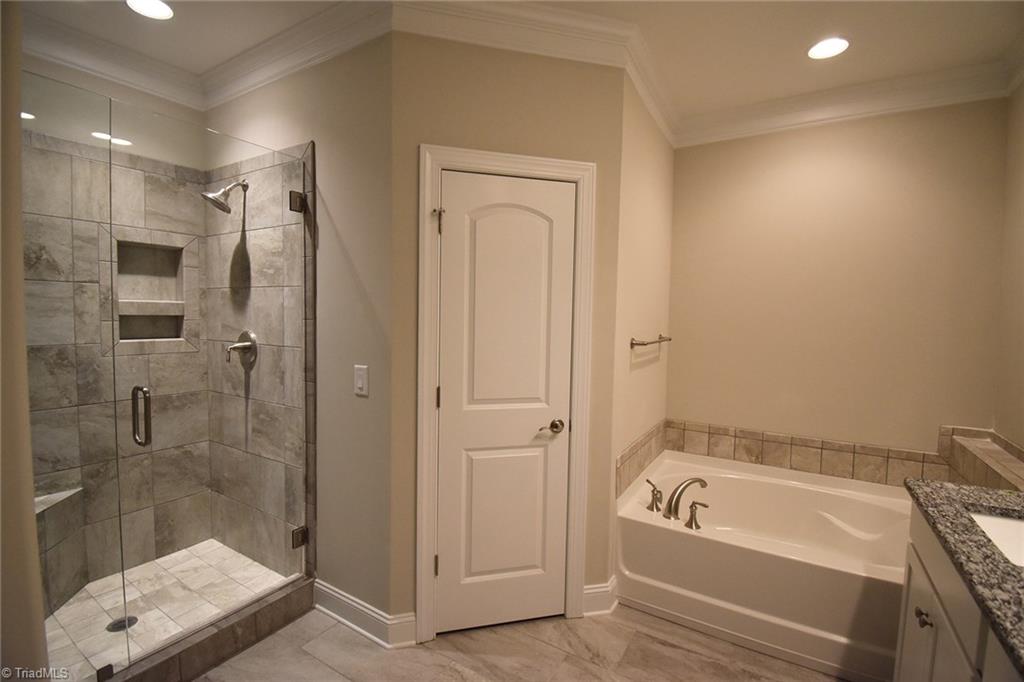 3847 Thistleberry Road High Point, NC 27265 - Photo 11 of 19 Gallery Image 11