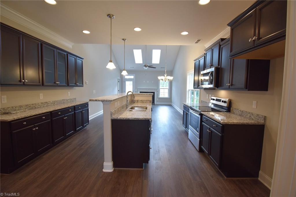 3847 Thistleberry Road High Point, NC 27265 - Photo 4 of 19 Gallery Image 4