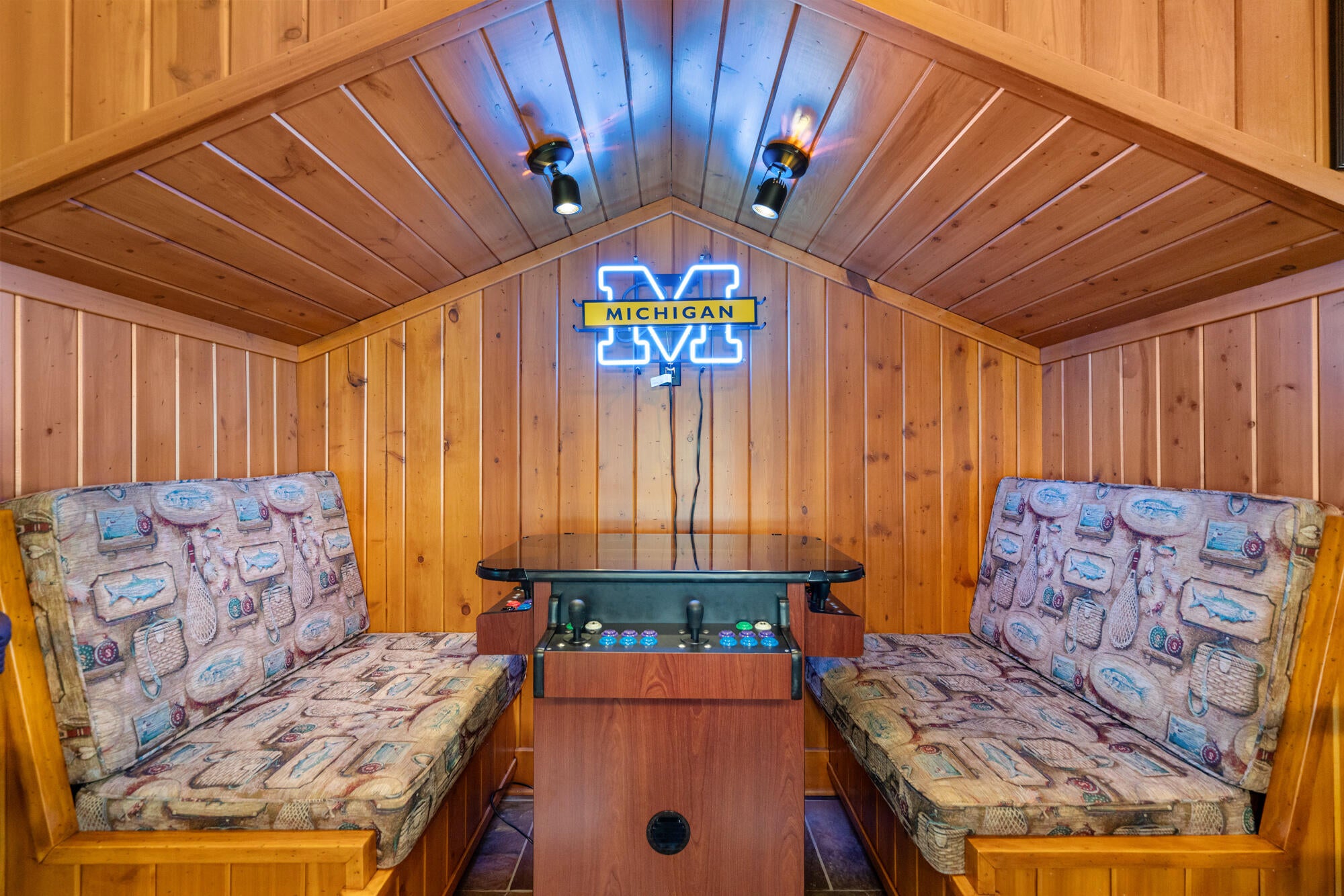 1717 Resort Road Alanson, MI 49706 - Photo 81 of 113 Gallery Image 81