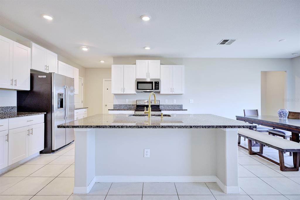 2139 Old Mining Road Lakeland, FL 33801 - Photo 9 of 51